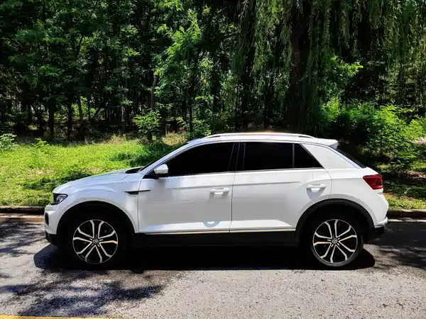Volkswagen T-Roc 2019