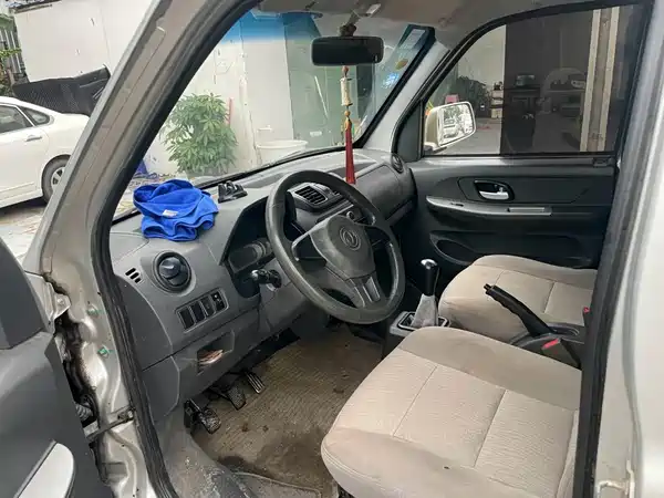 Dongfeng Xiaokang C32 2018
