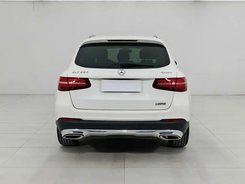 Mercedes-Benz GLC 2016 — фото 18