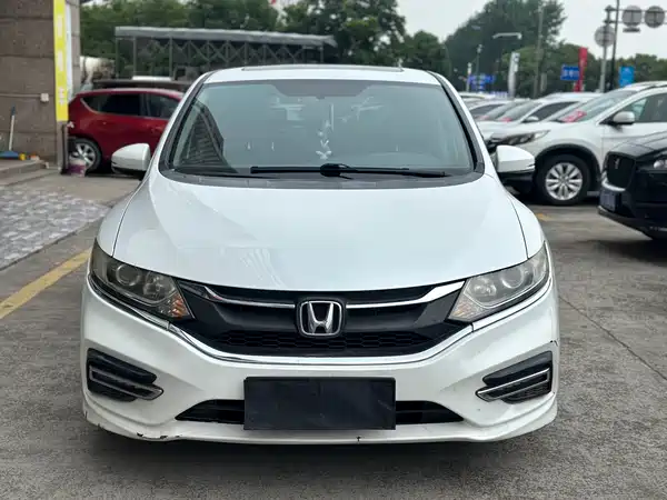 Honda Jade 2017