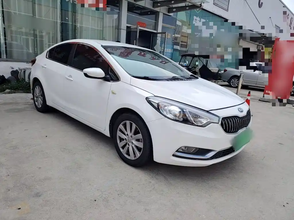 Kia K3 2016
