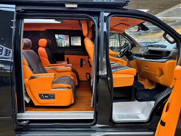 Ford Transit 2023