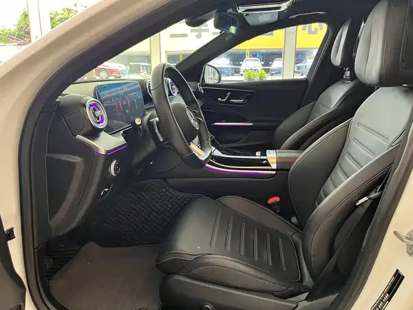 Mercedes-Benz C-Class 2021