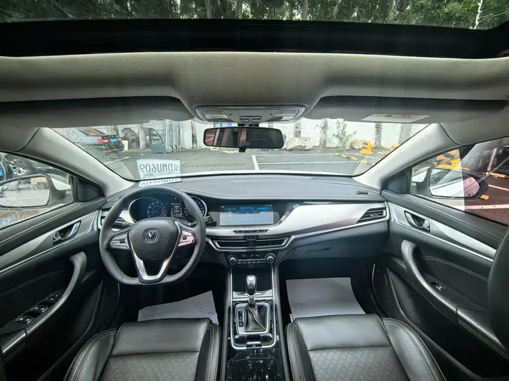 Changan Eado 2018 — фото 26