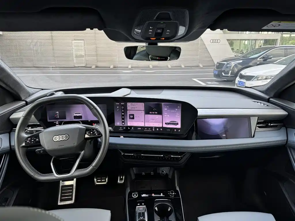Audi Q6L E-Tron 2025 — фото 4
