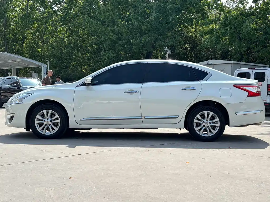 Nissan Teana 2015