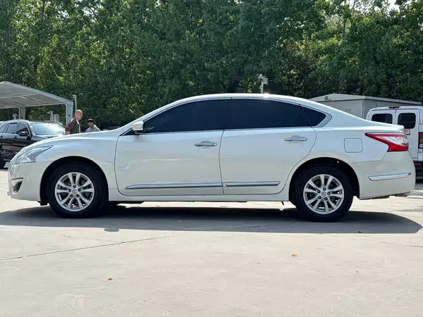 Nissan Teana 2015