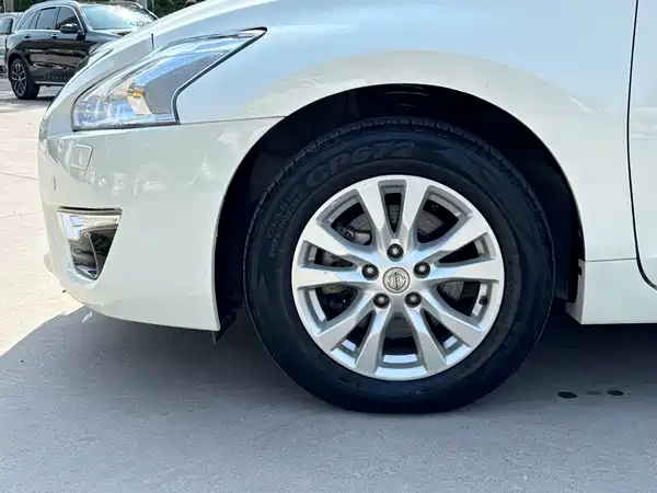 Nissan Teana 2015