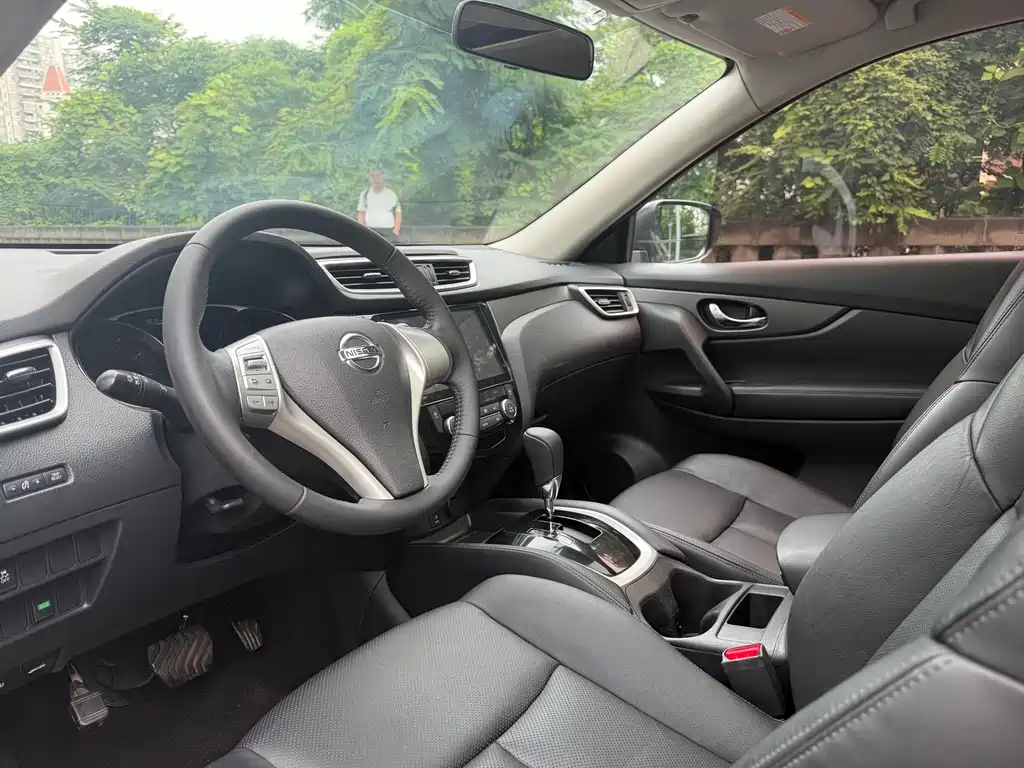 Nissan X-Trail 2017 — фото 10
