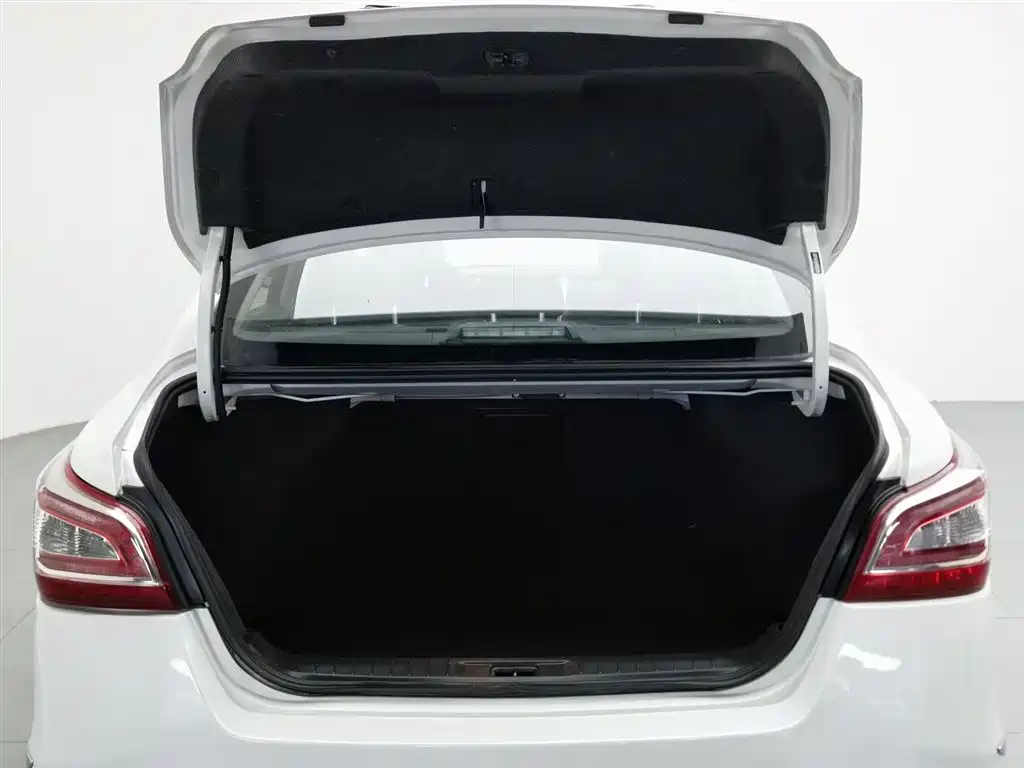 Nissan Teana 2015 — фото 16