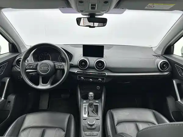 Audi Q2L 2022