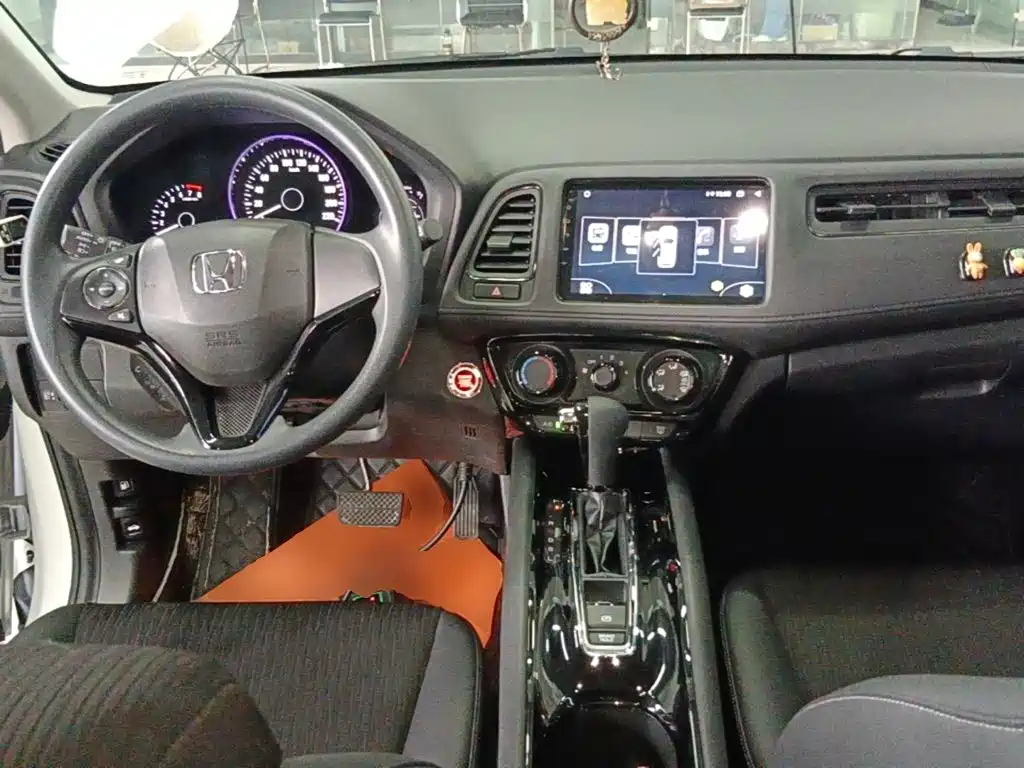Honda Vezel 2020 — фото 10