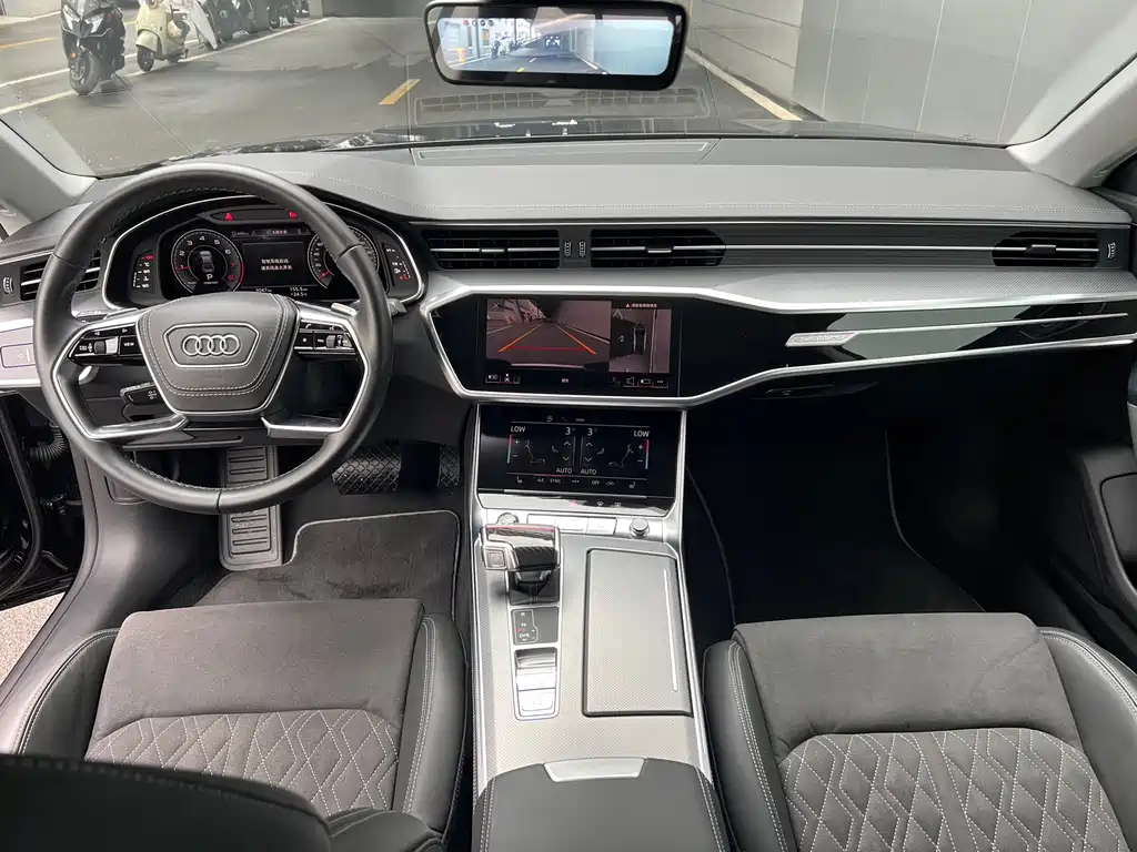 Audi A7L 2025 — фото 9