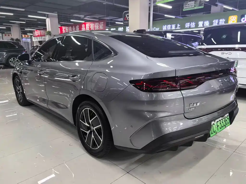 BYD Qin L 2025 — фото 6