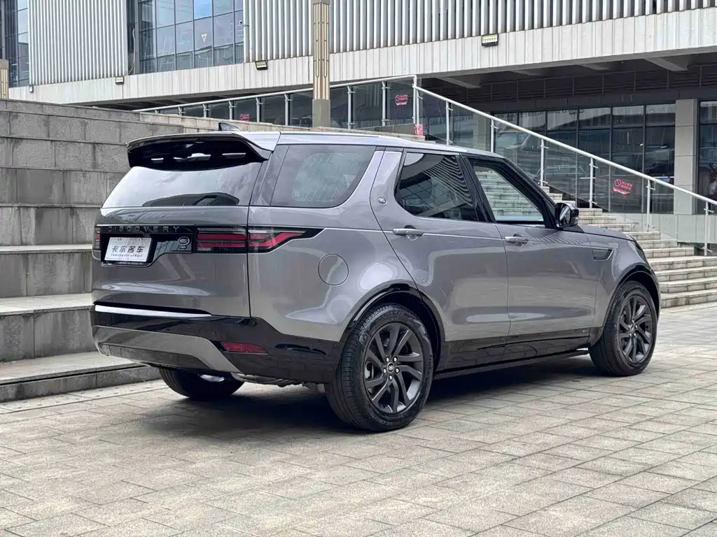 Land Rover Discovery 2021 — фото 3