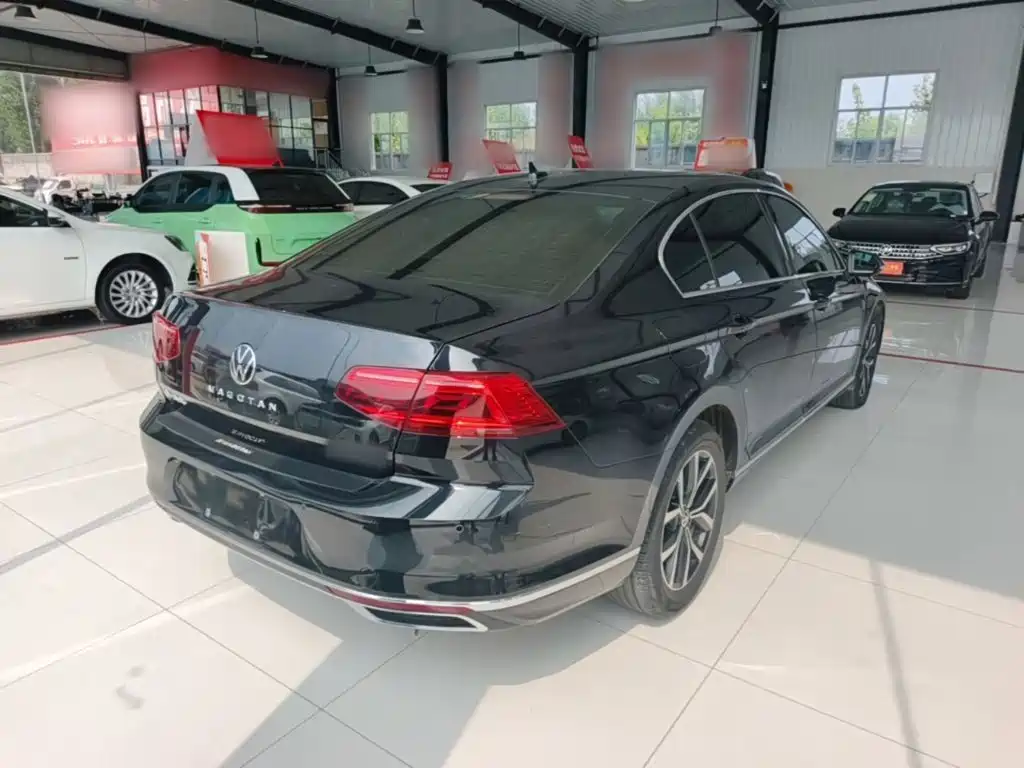 Volkswagen Magotan 2022