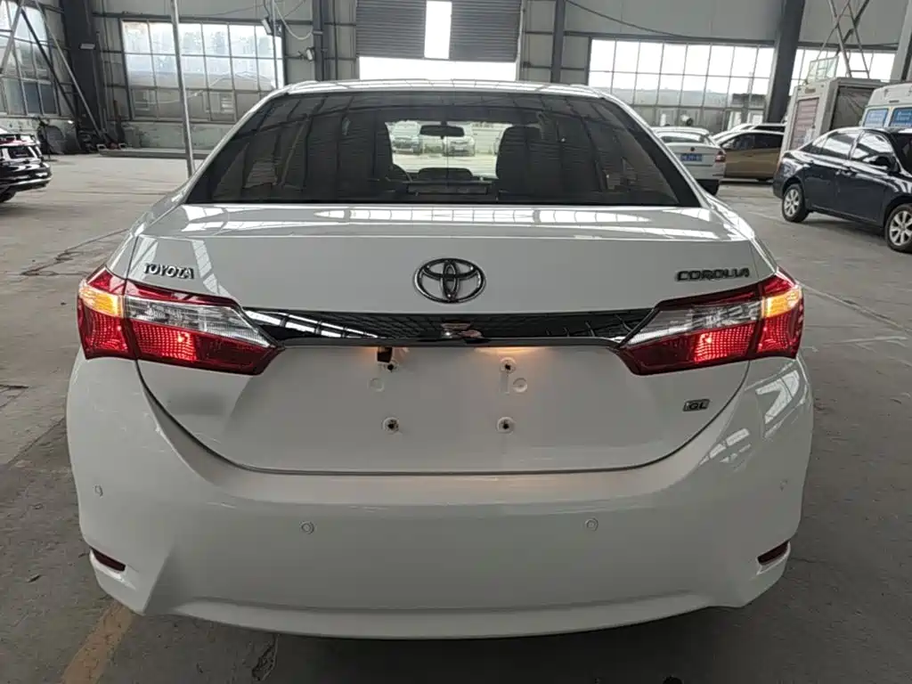 Toyota Corolla 2015