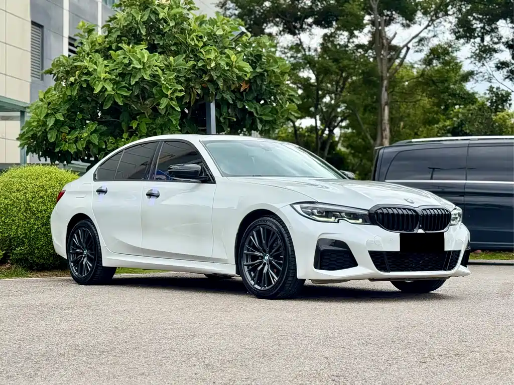 BMW 3 Series 2020