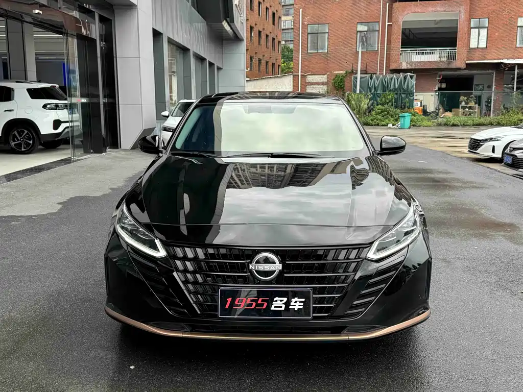 Nissan Teana 2024