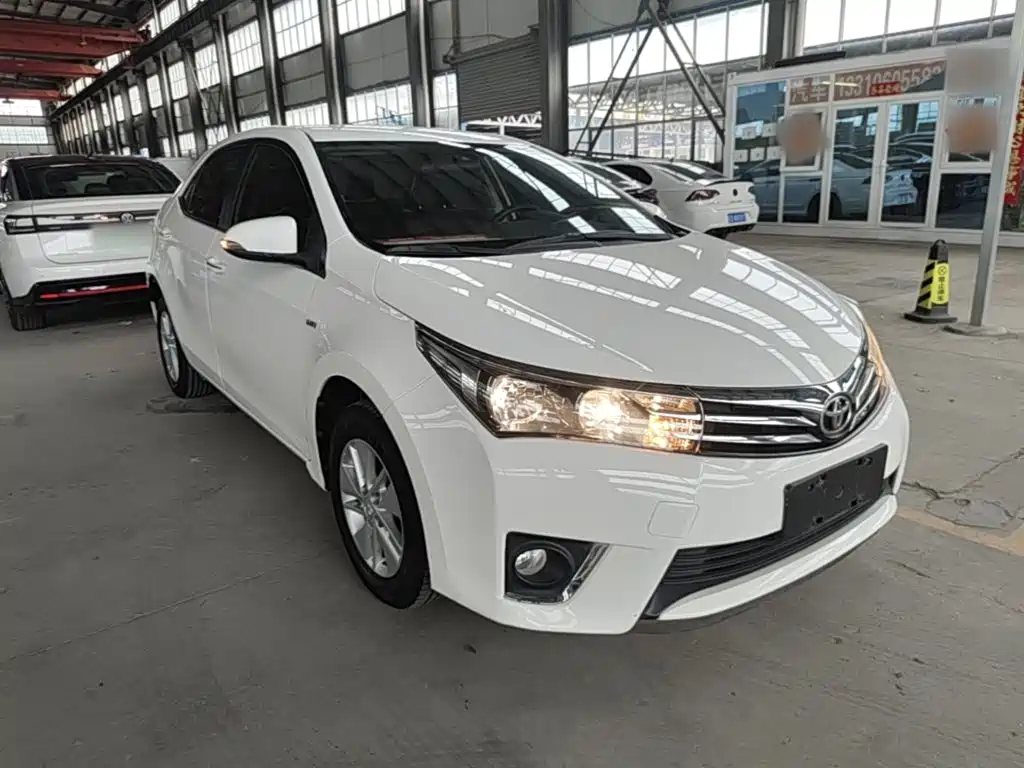 Toyota Corolla 2015