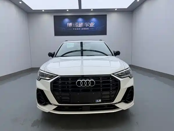 Audi Q3 2021