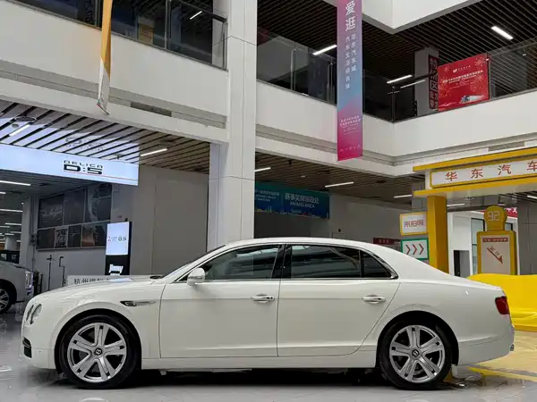 Bentley Flying Spur 2014