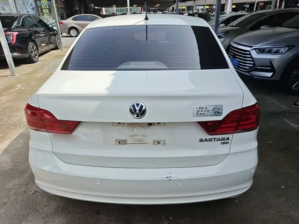 Volkswagen Santana 2016