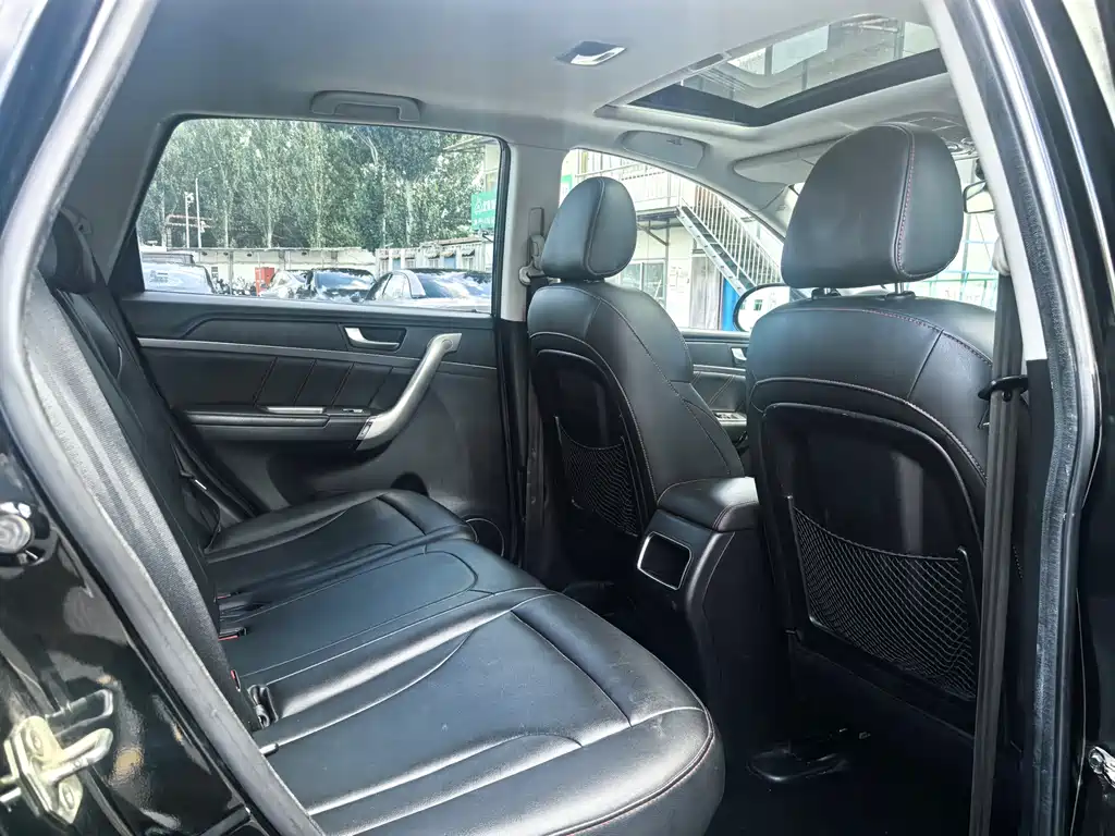 Haval H6 2015 — фото 14