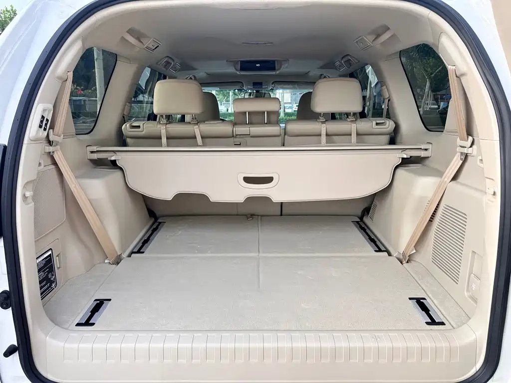 Toyota Prado 2019 — фото 12