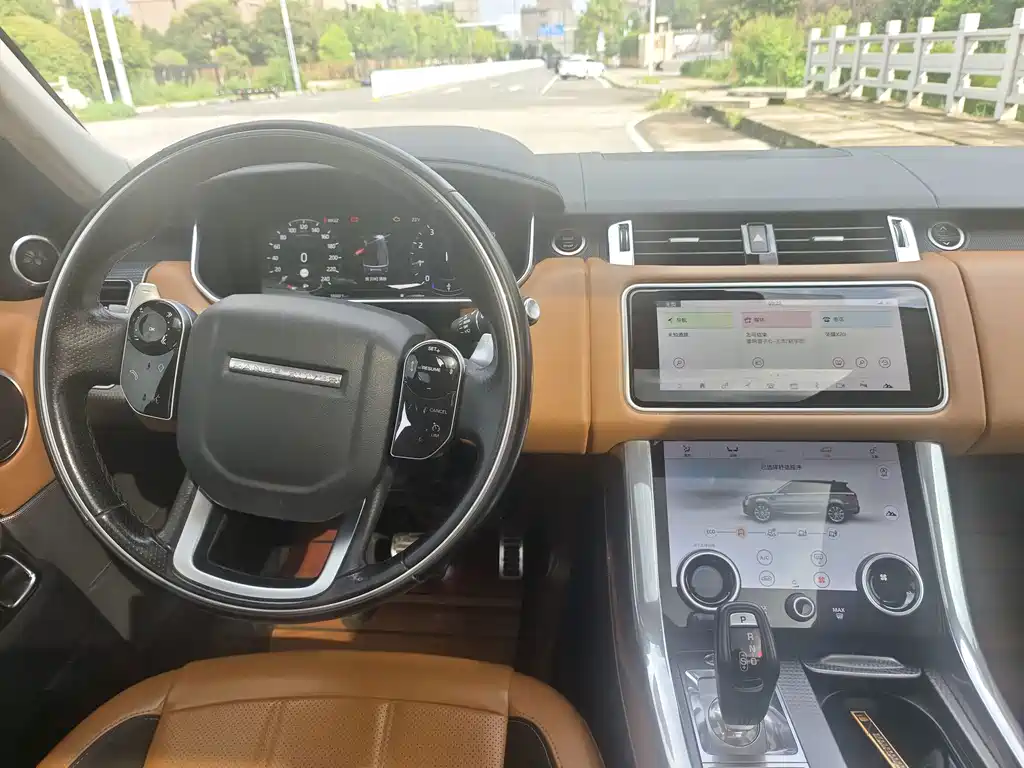 Land Rover Range Rover Sport 2021 — фото 10