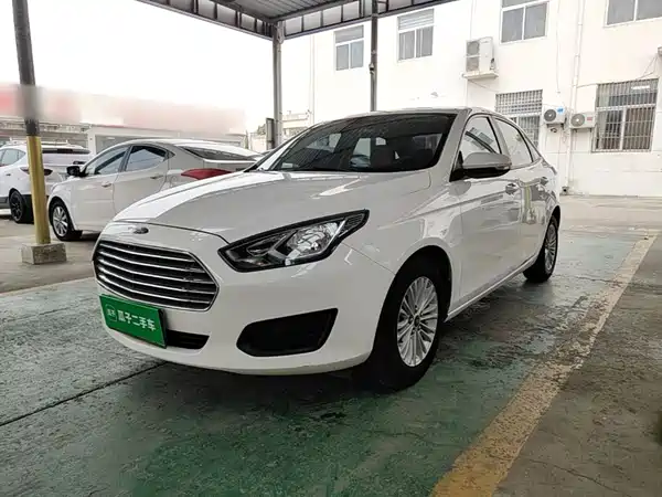 Ford Escort 2018
