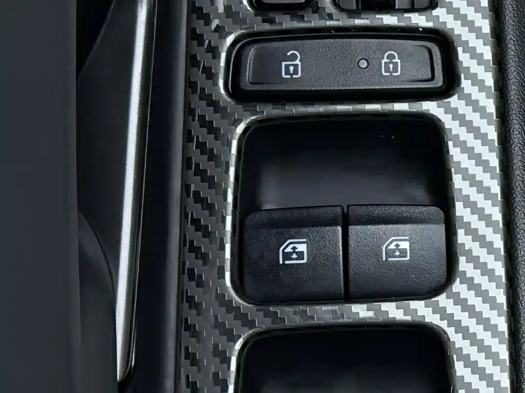 Hyundai Elantra 2022 — фото 17