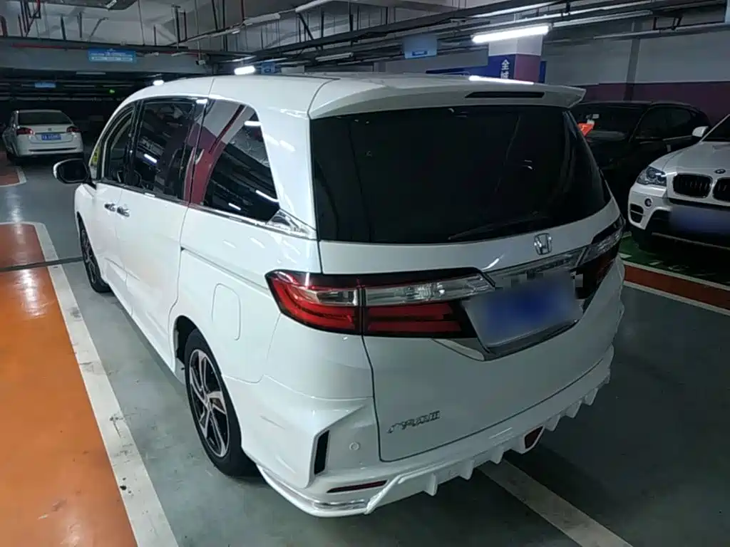 Honda Odyssey 2015