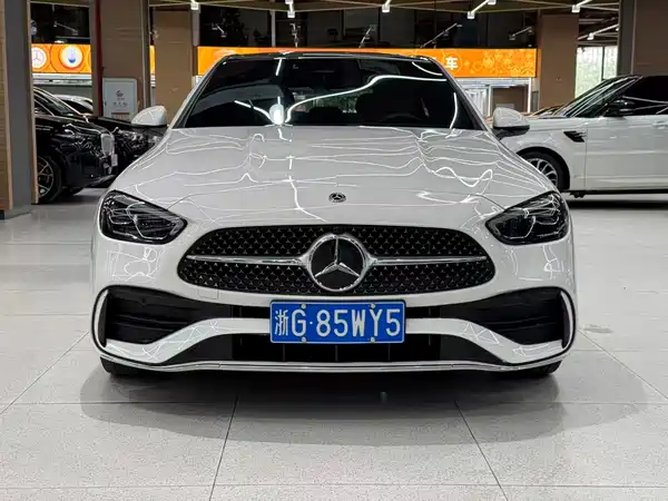 Mercedes-Benz C-Class 2022