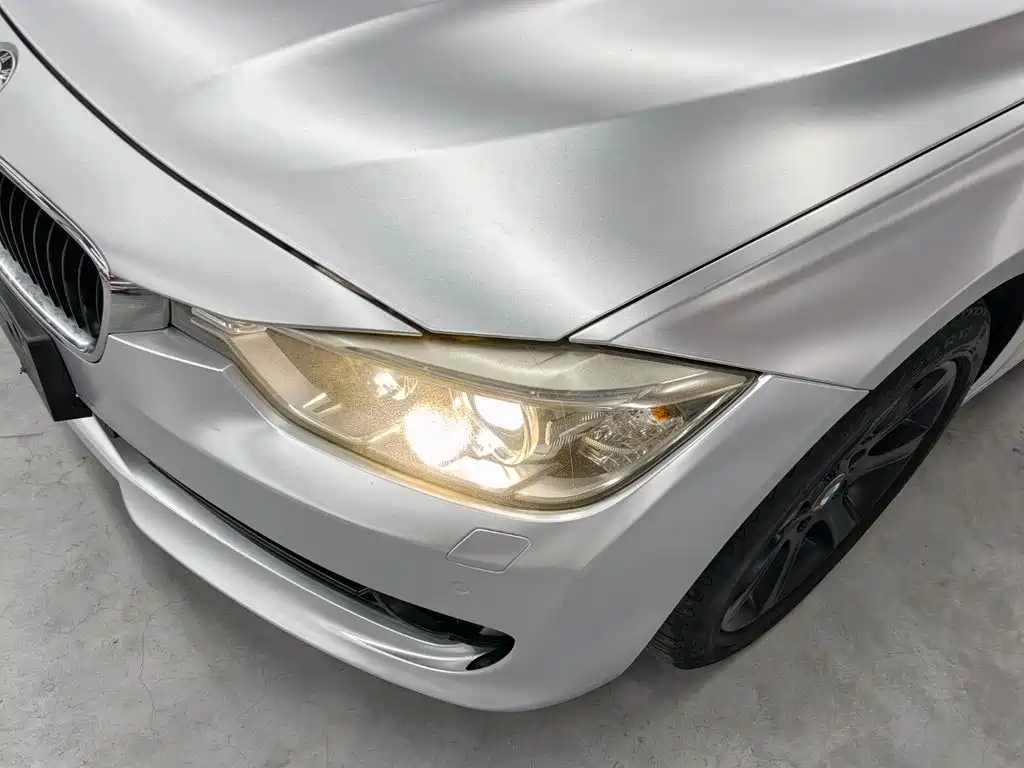 BMW 3 Series 2015 — фото 17