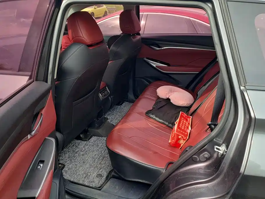 Changan CS75PLUS 2020 — фото 11