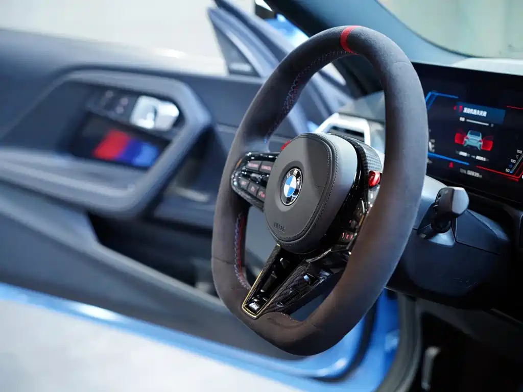 BMW M2 2025 — фото 29