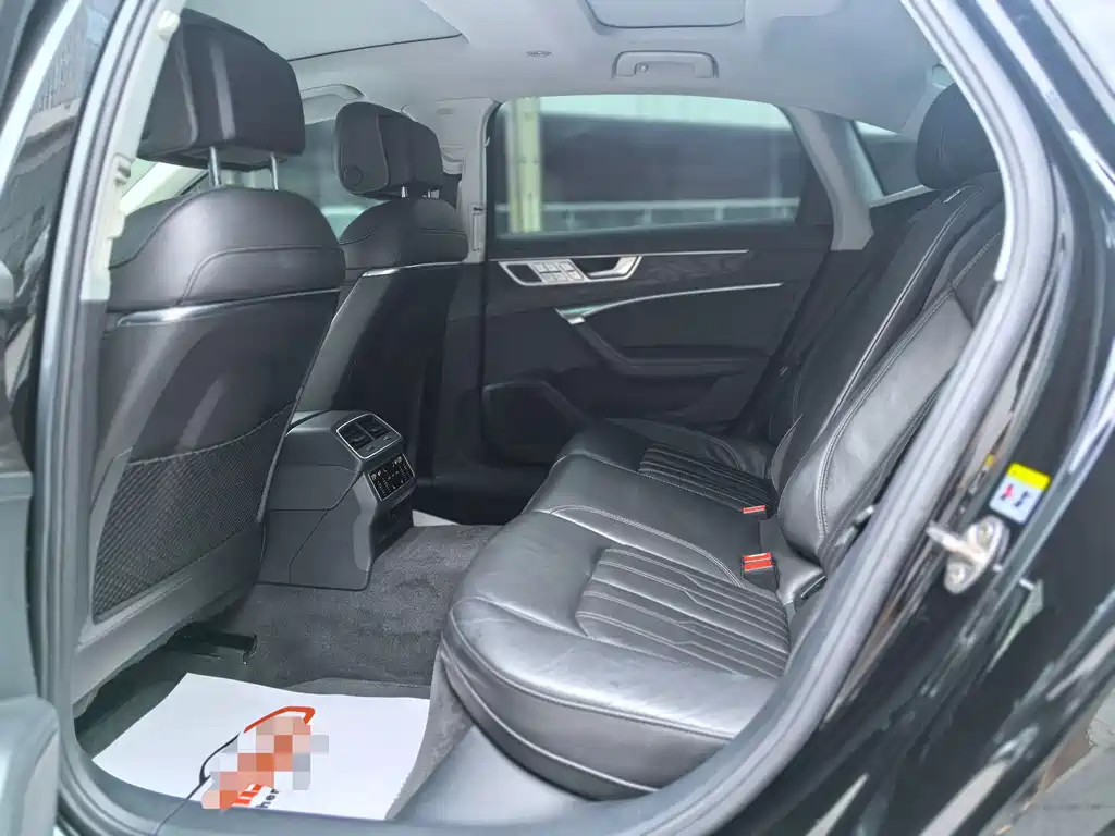 Audi A6L 2021