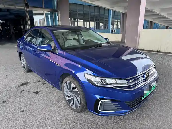 Volkswagen Bora EV 2021