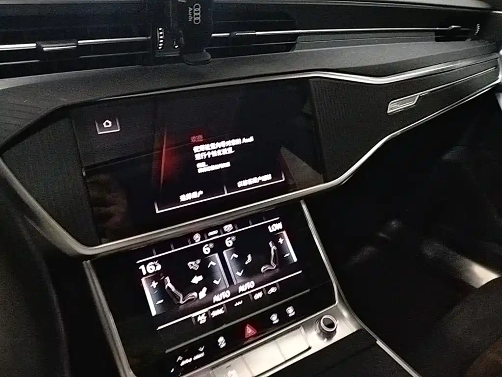 Audi A7L 2025 — фото 13