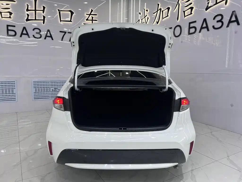 Toyota Levin 2022 — фото 16