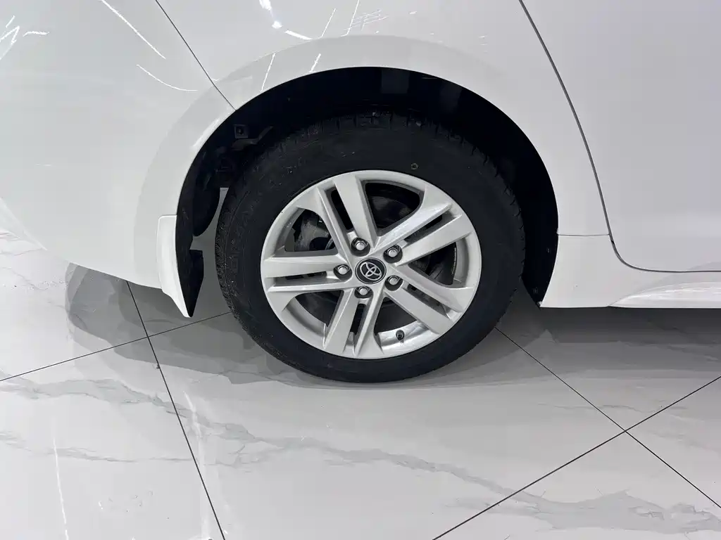 Toyota Levin 2022 — фото 19