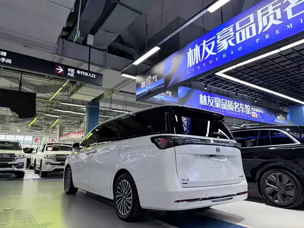 Buick GL8 New Energy 2025