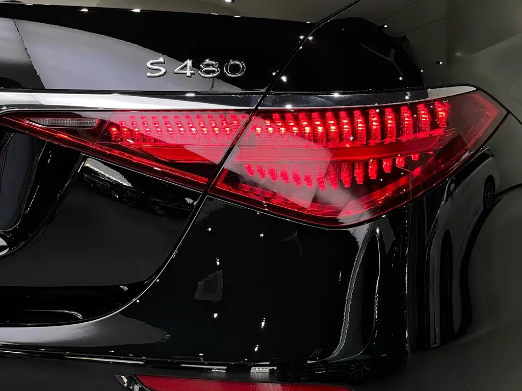 Mercedes-Benz S-Class 2024 — фото 12
