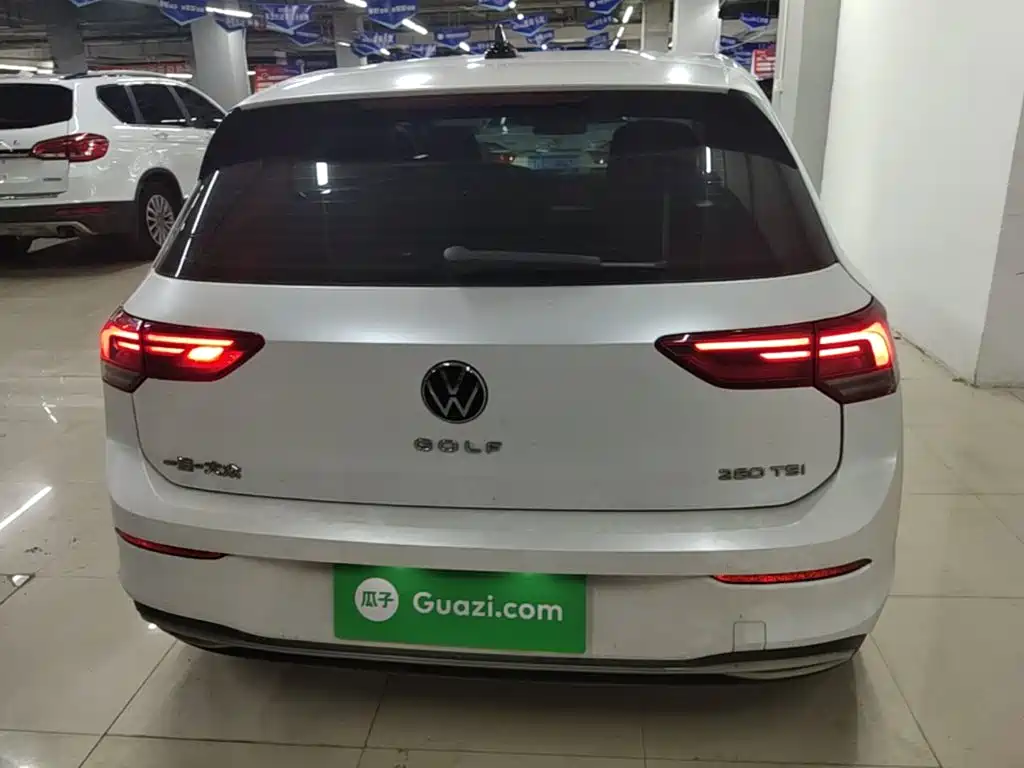 Volkswagen Golf 2022