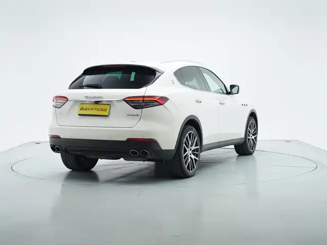 Maserati Levante 2021 — фото 7