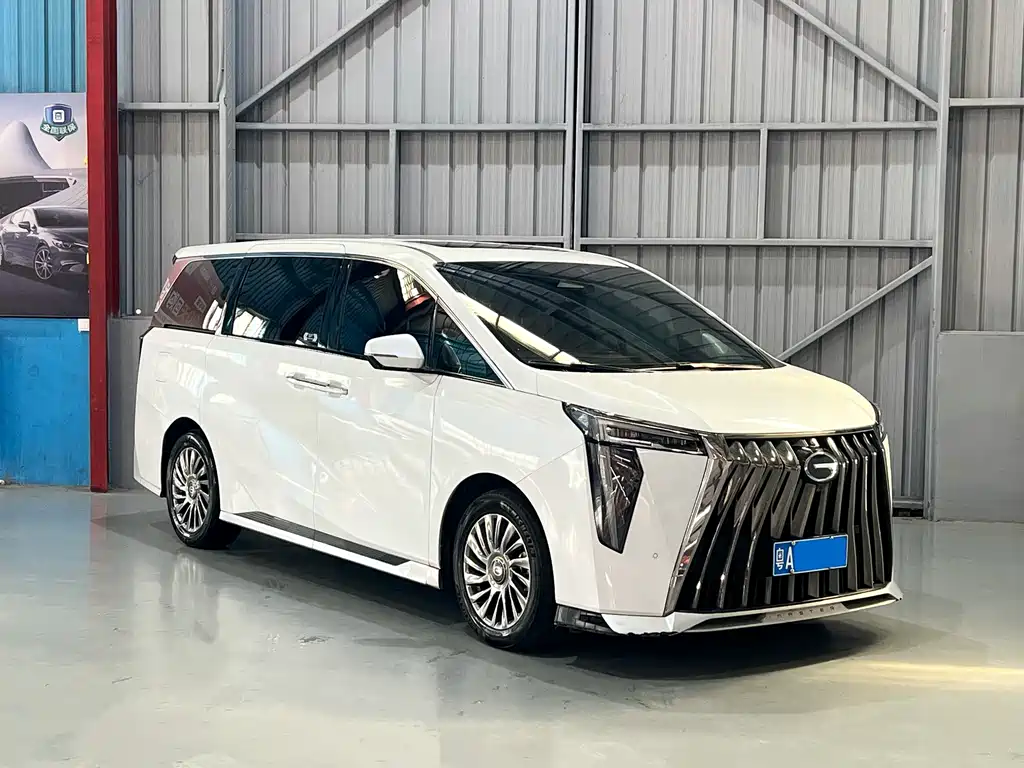 GAC Motor Trumpchi M8 2023 — фото 3