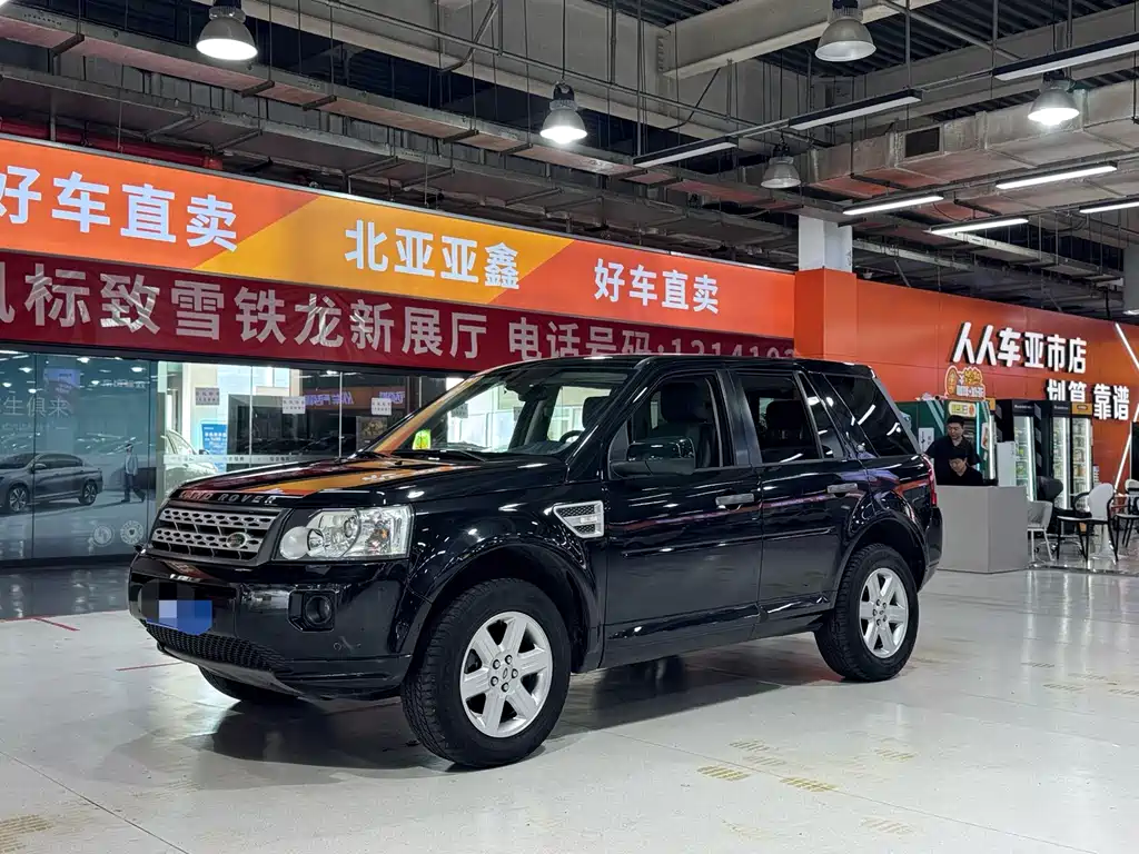 Land Rover Freelander 2 2011 — фото 1