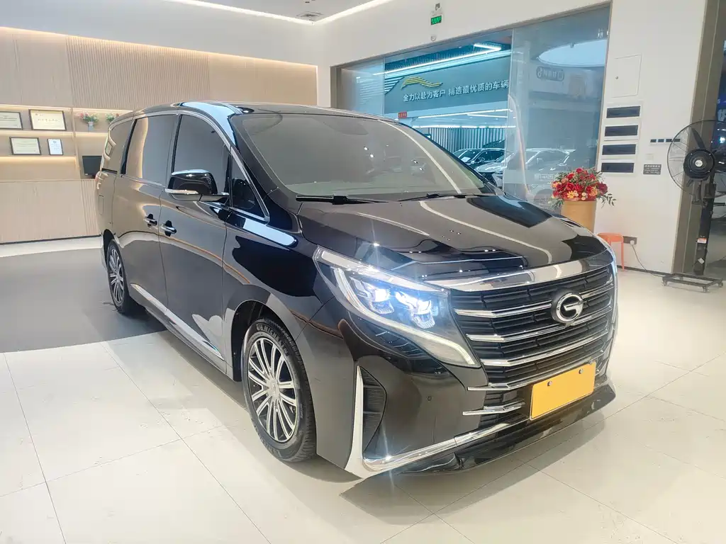 GAC Motor Trumpchi M8 2022 — фото 2