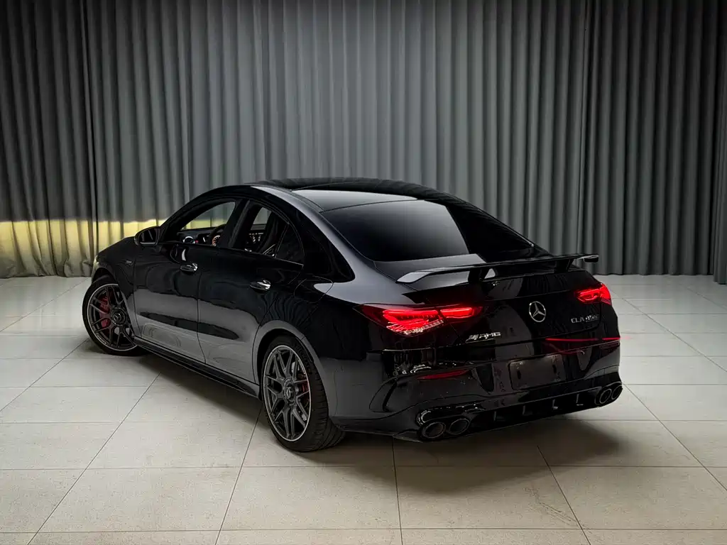 Mercedes-Benz CLA AMG 2023 — фото 8